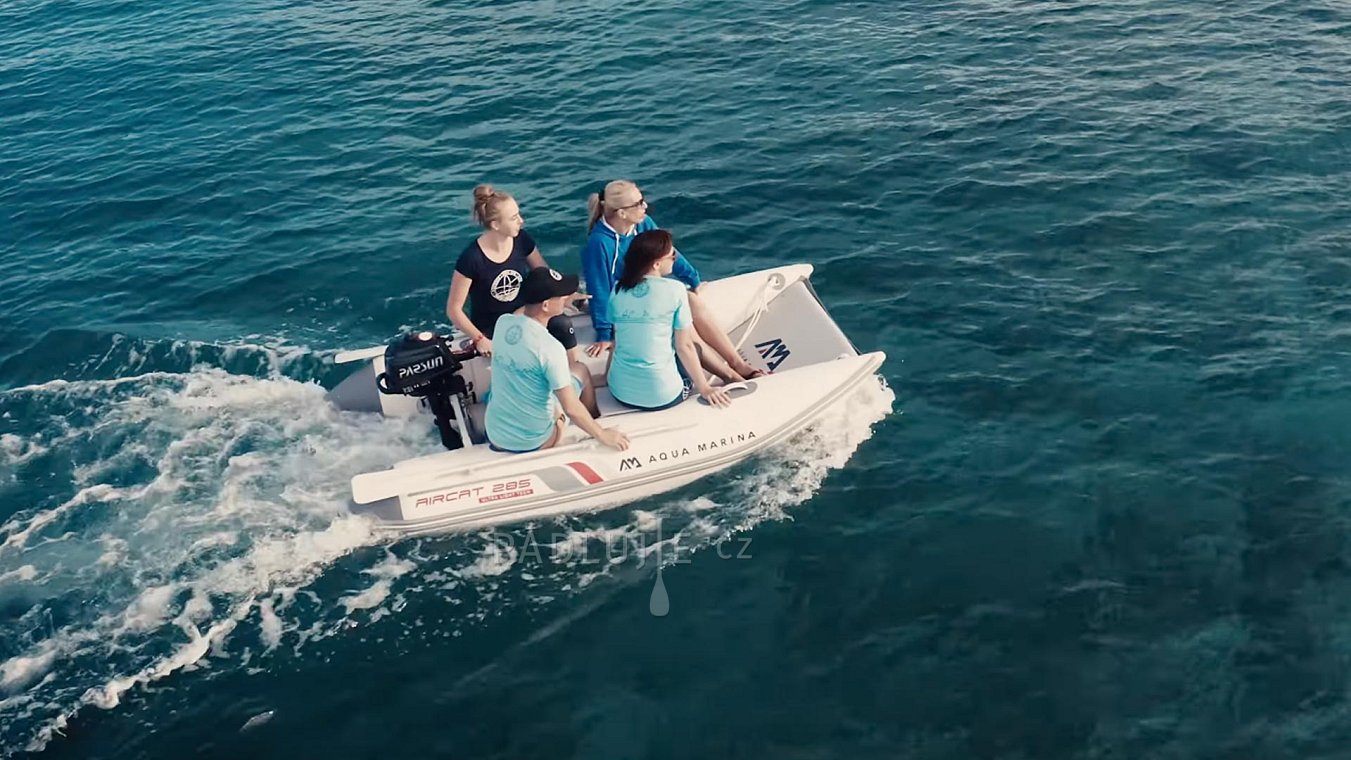 Jak si vybrat nafukovací člun a motor - elektrický nebo spalovací?