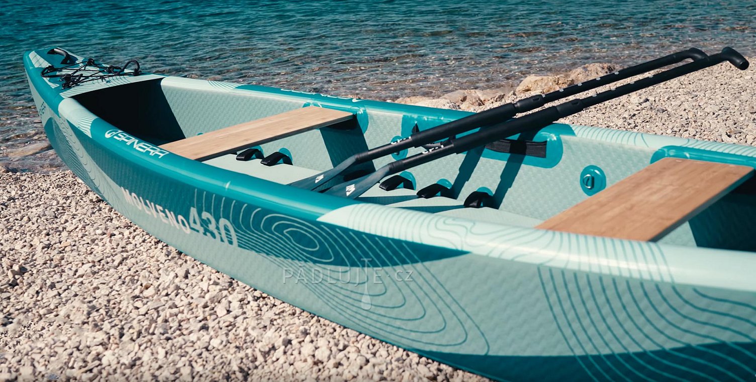 Recenze SPINERA MOLVENA 430 - kajak nebo kánoe se dřevěnými lavičkami?