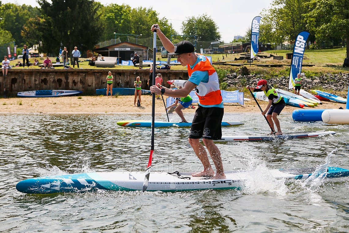 Paddleboardové závody Hostivařská přehrada v Praze - PÁDLUJTE.CZ sportovní klub