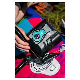 Elektrická pumpa SPINERA SUP1 High Pressure 12V do 16PSI pro paddleboardy