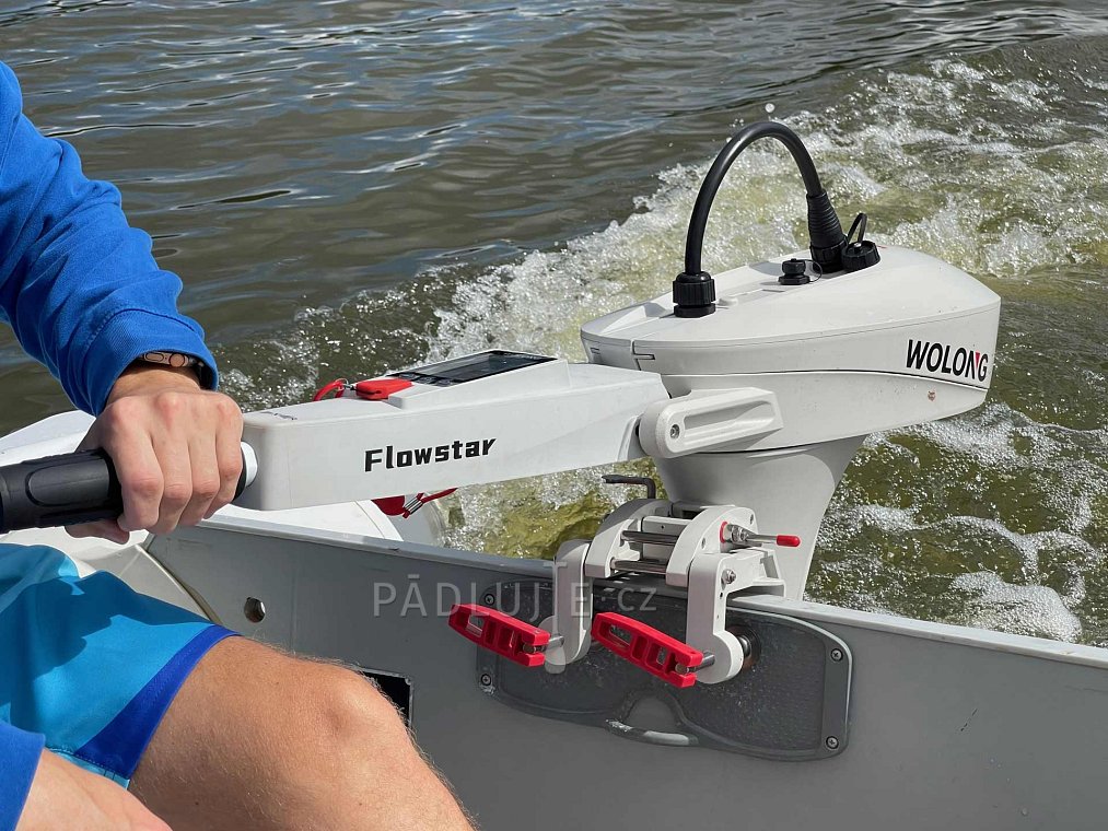 Lodní elektrický motor WOLONG FLOWSTAR 1,5 kW přívěsný s baterií