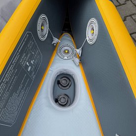 Kajak AQUA MARINA TOMAHAWK AIR-K 440 -dvoumístný nafukovací - BEZ PÁDEL - POUŽITÉ ZBOŽÍ