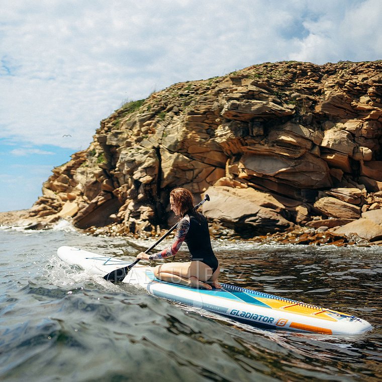 Paddleboard GLADIATOR ELITE Touring 11'6 s karbon pádlem - nafukovací