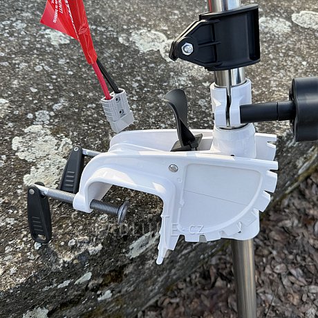 Lodní motor WATERSNAKE ADVANCE 70/36 na 12V
